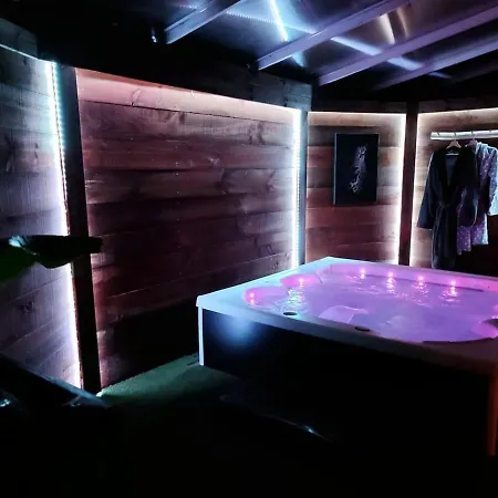 Aux Portes De L'ocean